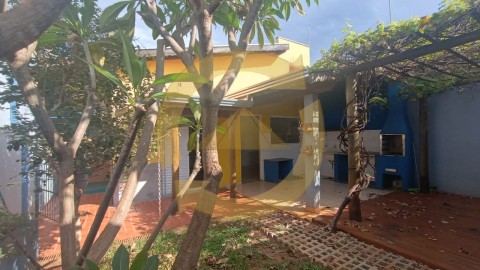 CASA - JARDIM ÂNGELO JURCA