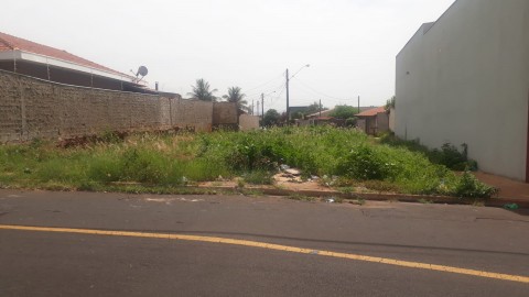 TERRENO - PLANALTO VERDE