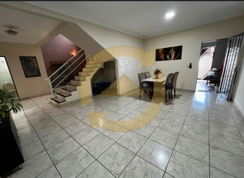 CASA - JARDIM OURO BRANCO