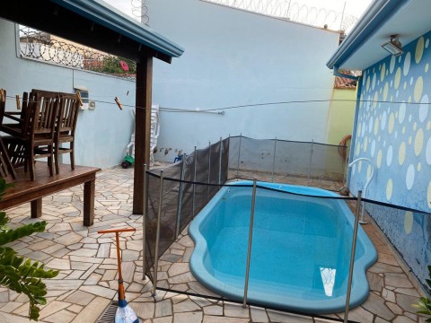 CASA - JARDIM ROBERTO BENEDETTI (BANCÁRIOS)