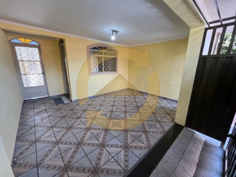CASA - CAMPOS ELÍSEOS