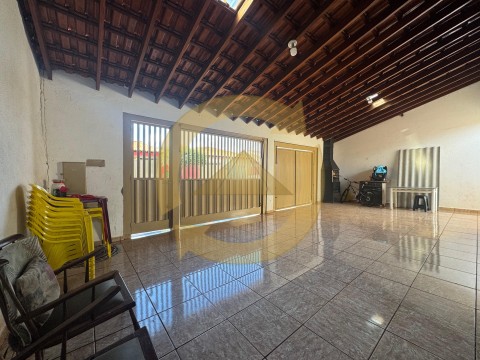CASA - PORTAL DO ALTO