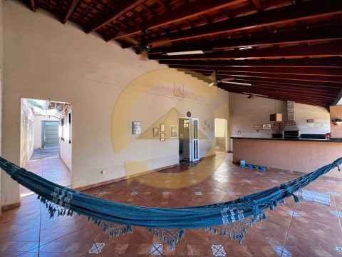 CASA - JARDINÓPOLIS