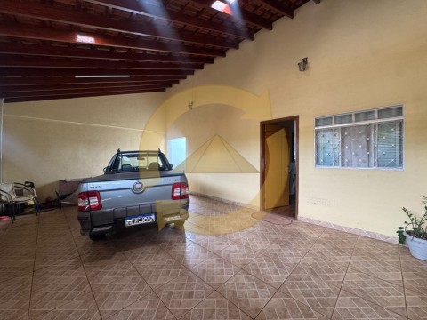 CASA - PARQUE FLAMBOYANS