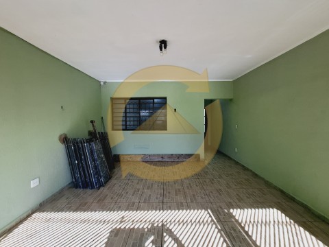 Sobrado - JARDIM JANDAIA