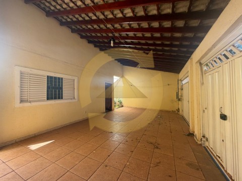 CASA- JD EUGENIO MENDES LOPES