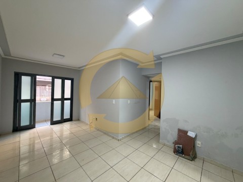 APARTAMENTO - PLANALTO VERDE