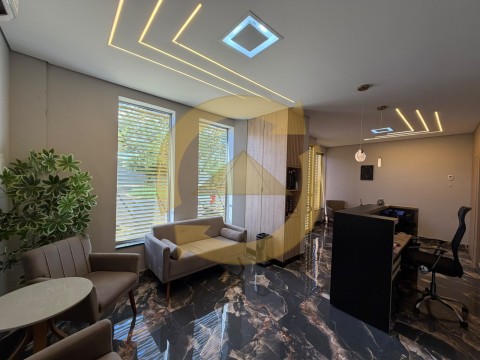 PRÉDIO  COMERCIAL + CASA-PLANALTO VERDE
