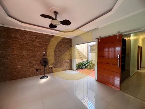 CASA - PLANALTO VERDE