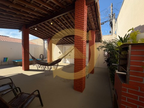 CASA- JARDIM PROCOPIO