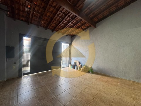 CASA- PLANALTO VERDE