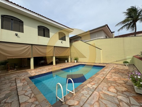 CASA - JARDIM SANTA LUZIA