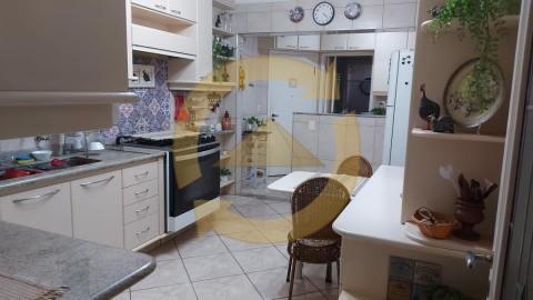 APARTAMENTO - VILA SEIXAS