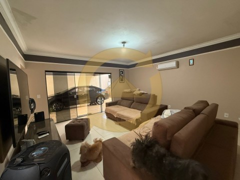 CASA - JARDIM PROCÓPIO