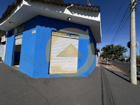 CASA  E SALÃO - IPIRANGA