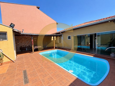 CASA - PORTAL DO ALTO