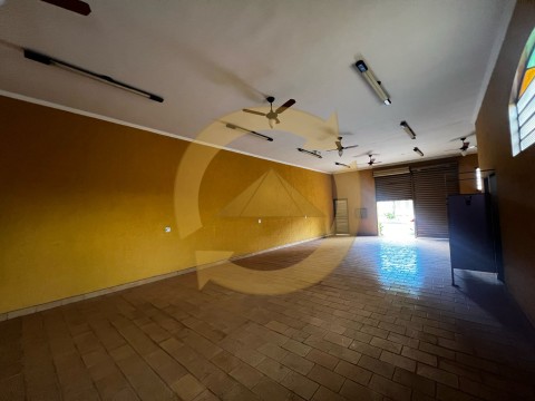 ALUGA - SE SALÃO COMERCIAL VILA AMÉLIA