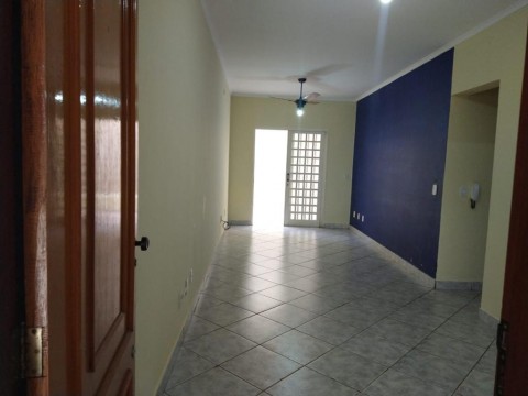 APARTAMENTO - SUMAREZINHO
