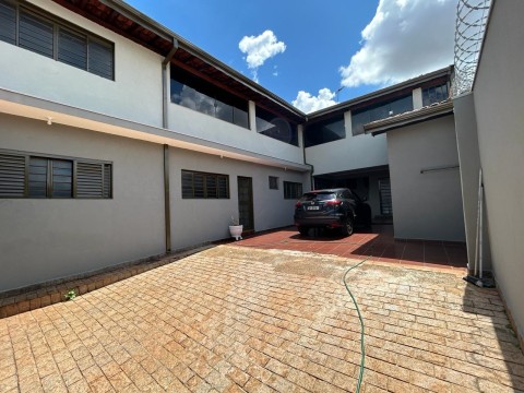 SOBRADO - VILA TIBÉRIO