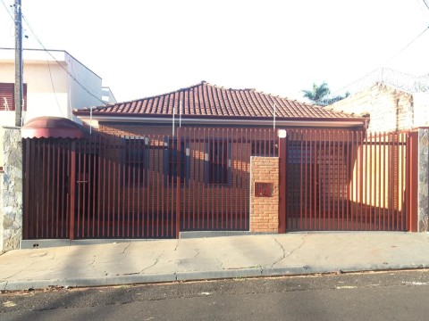 CASA - PLANALTO VERDE