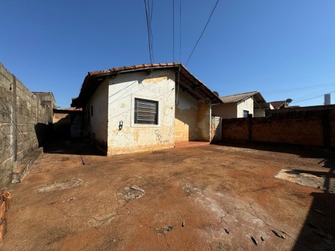 CASA - DOM MIELLE