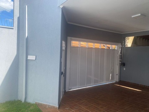 CASA - JARDIM ÂNGELO JURCA